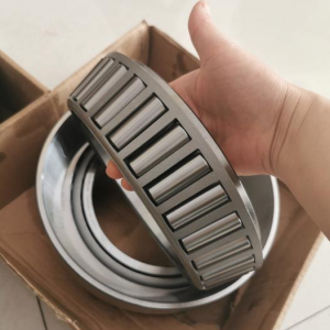 roulement à rouleaux coniques.png taper roller bearing.png
