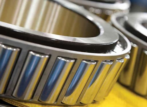 أسطواني مدبب. jpg tapered roller bearing.jpg